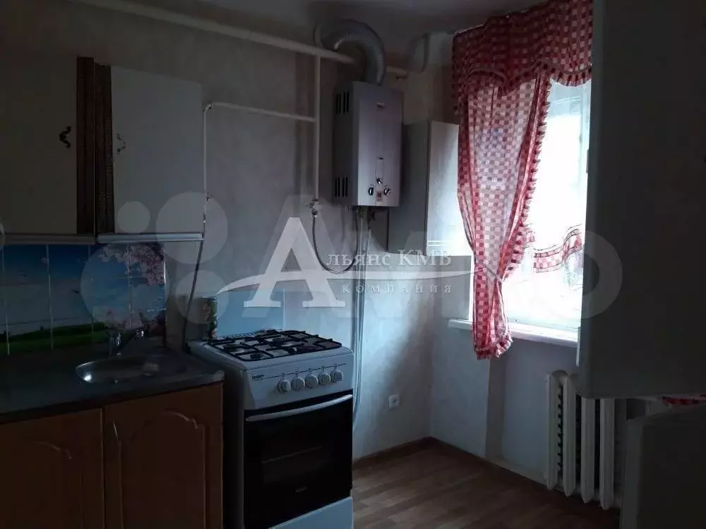 1-к. квартира, 30 м, 2/5 эт. - Фото 1