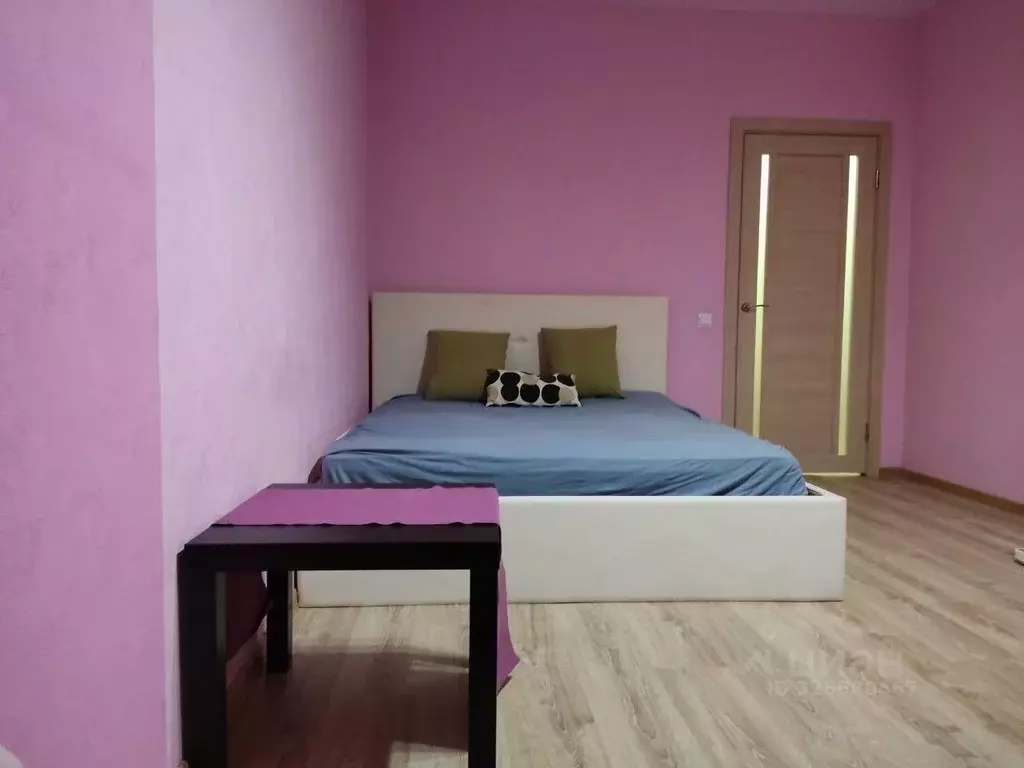 1-к кв. Курганская область, Курган Заозерный жилрайон, 3-й мкр, 35 ... - Фото 1