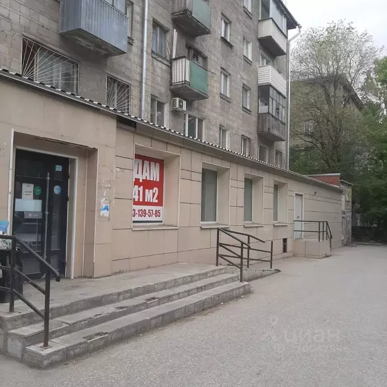 Торговая площадь в Новосибирская область, Новосибирск ул. Ватутина, 14 ... - Фото 0