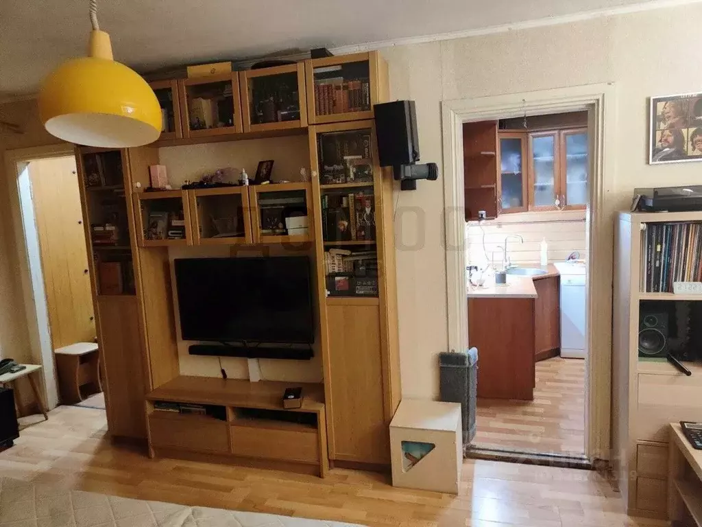 2-к кв. Свердловская область, Екатеринбург ул. Челюскинцев, 27 (41.7 ... - Фото 1