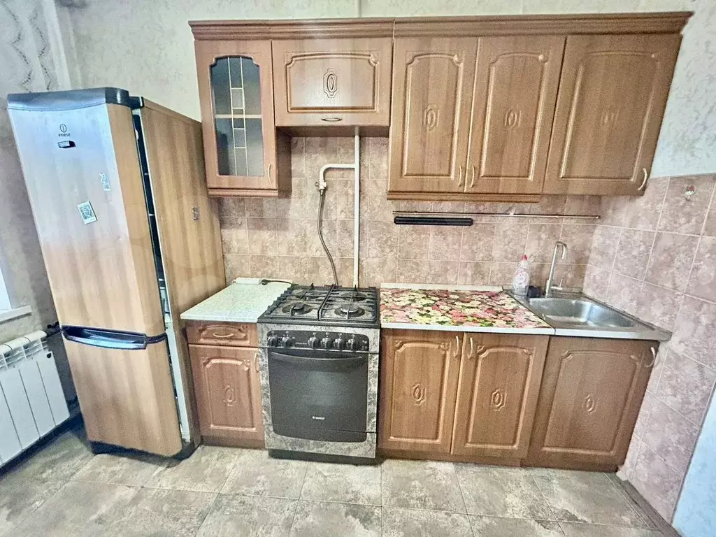 1-к. квартира, 38 м, 2/5 эт. - Фото 0