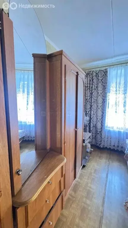 3-комнатная квартира: Казань, улица Хусаина Мавлютова, 17 (64.9 м) - Фото 1
