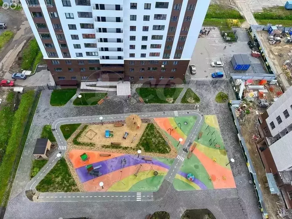 3-комнатная квартира: Тюмень, Тальниковая улица, 9 (75 м) - Фото 1