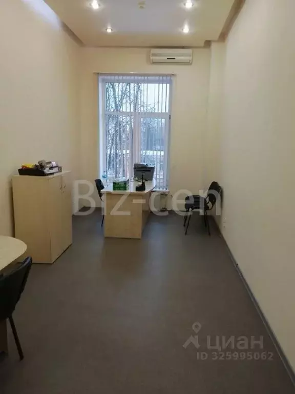 Офис в Санкт-Петербург Рижская ул., 3 (19 м) - Фото 1