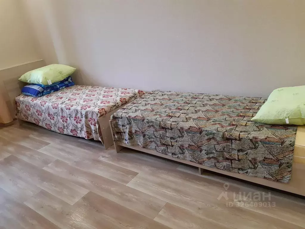 3-к кв. Пермский край, Краснокамск ул. 50 лет Октября, 3 (65.0 м) - Фото 1