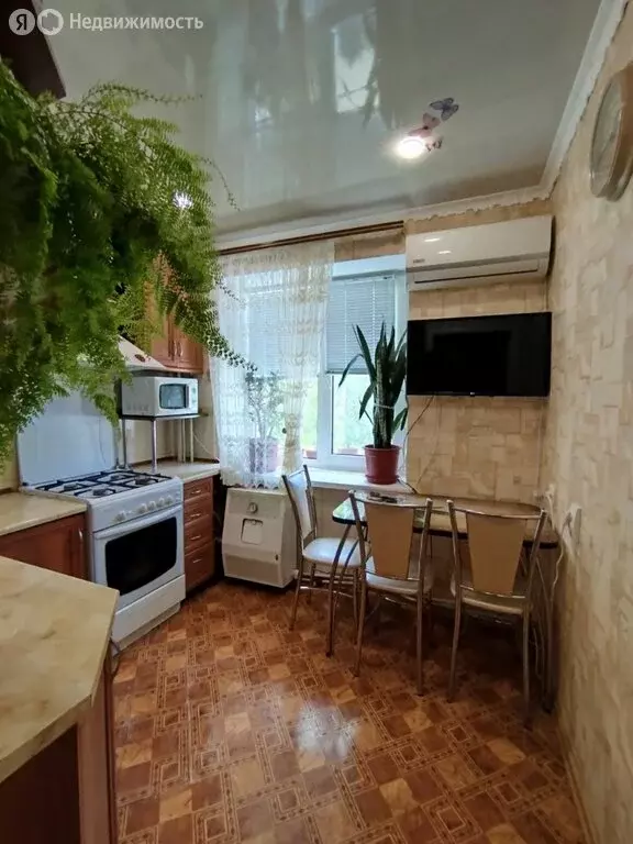 3-комнатная квартира: Джанкой, улица Ленина, 50 (51.6 м) - Фото 0