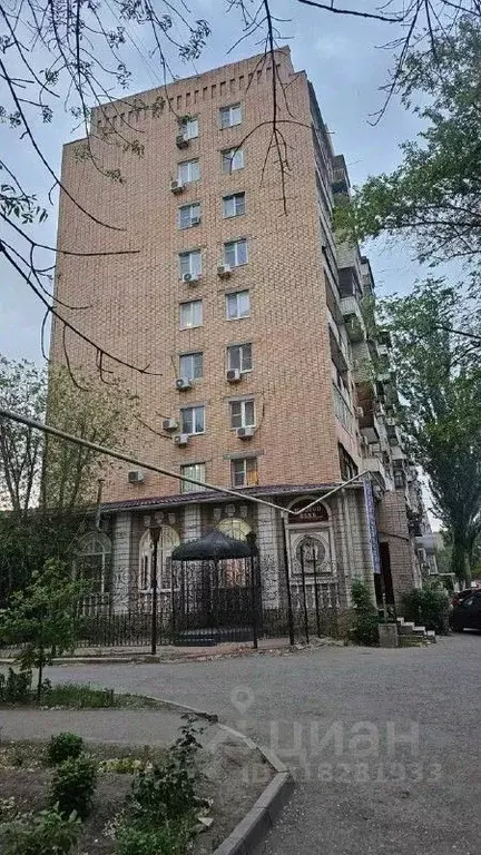 2-к кв. Астраханская область, Астрахань ул. Победы, 54 (41.8 м) - Фото 0
