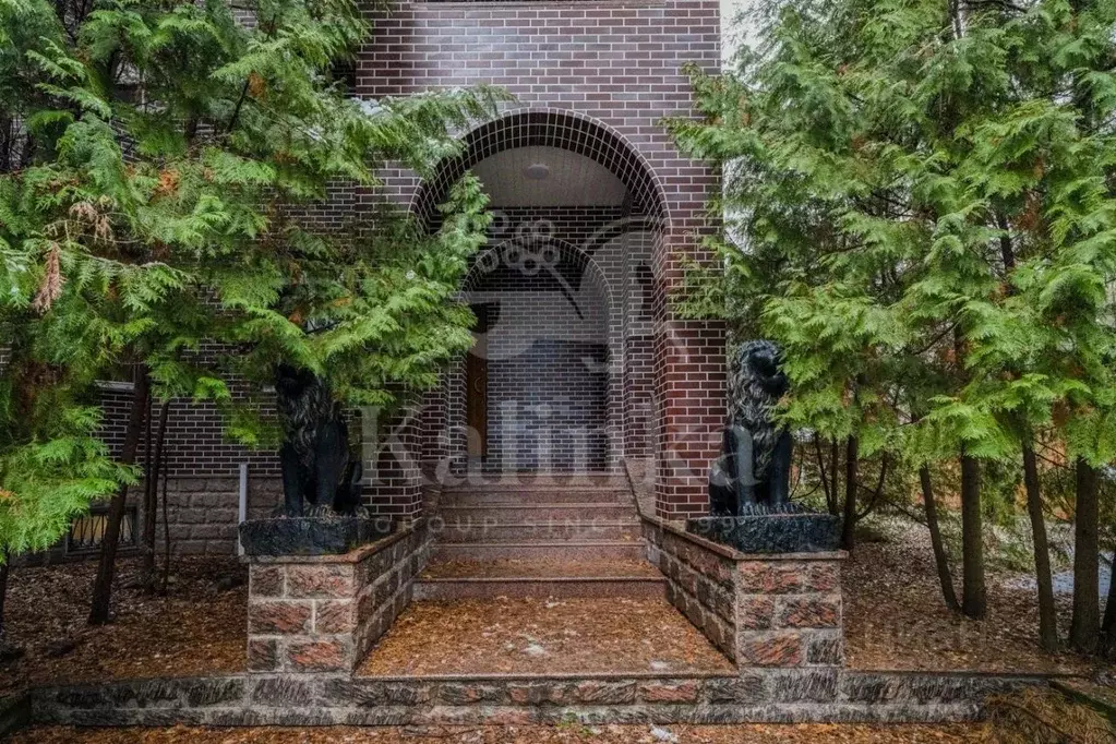 Участок в Московская область, Одинцовский городской округ, д. Раздоры, ... - Фото 1