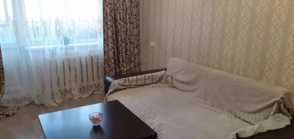 2-к кв. Белгородская область, Старый Оскол Интернациональный мкр, 6 ... - Фото 2