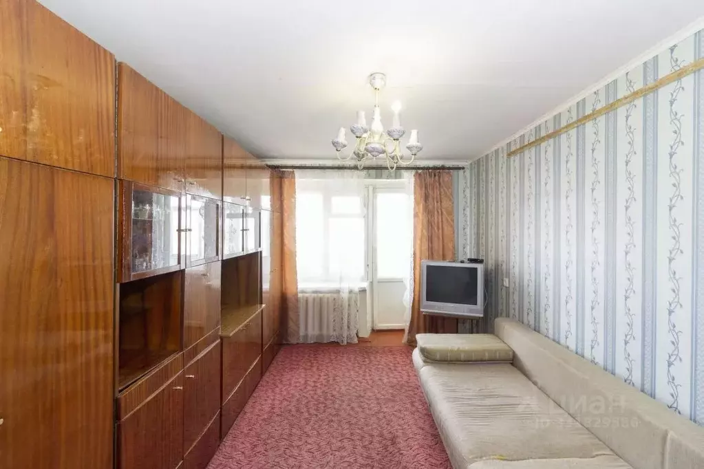 2-к кв. Тюменская область, Тюмень Амурская ул., 68 (46.3 м) - Фото 1