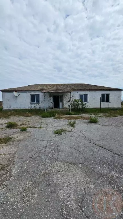 Дом в Крым, Раздольненский район, с. Славное ул. 70 лет Октября, 29 ... - Фото 1