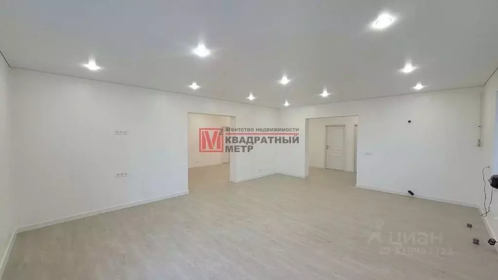 Дом в Белгородская область, Старый Оскол ул. Луганская (165 м) - Фото 0