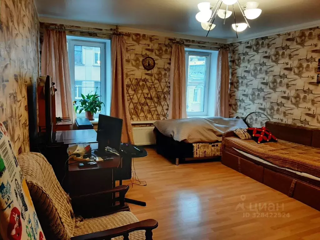 3-к кв. Санкт-Петербург Старо-Петергофский просп., 42 (76.7 м) - Фото 0