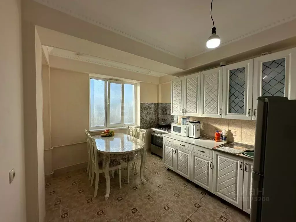 2-к кв. Ингушетия, Карабулак ул. Осканова (81.3 м) - Фото 1