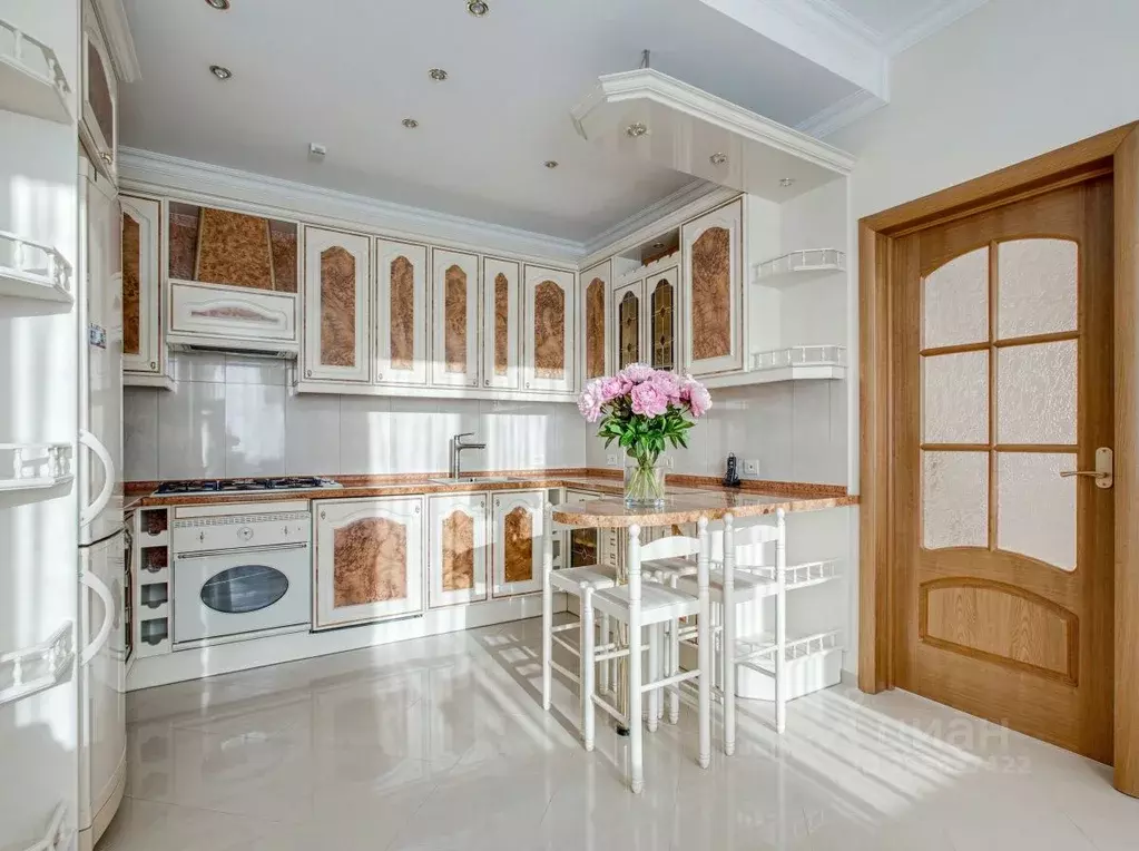 Дом в Московская область, Красногорск городской округ, с. ... - Фото 1