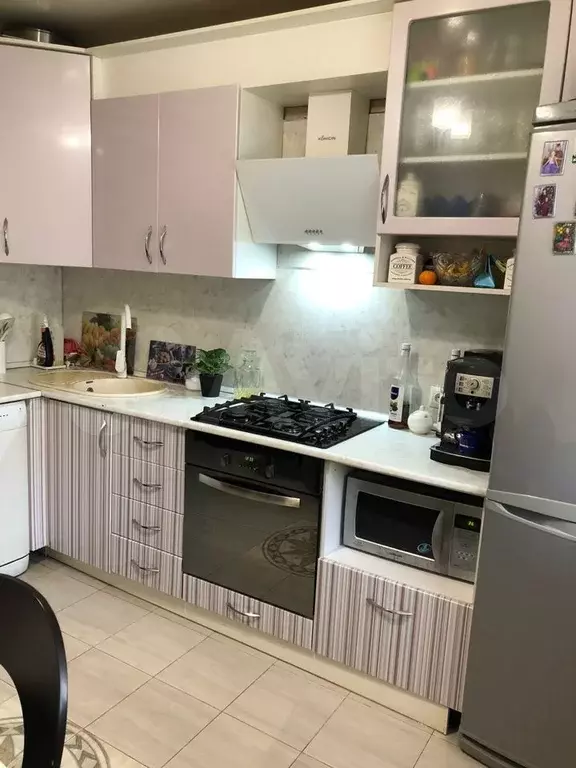 3-к. квартира, 90 м, 1/10 эт. - Фото 1