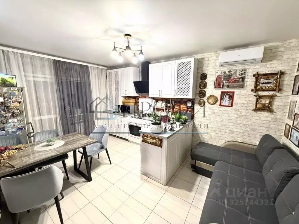 Дом в Белгородская область, Новый Оскол Рождественская ул. (73 м) - Фото 1