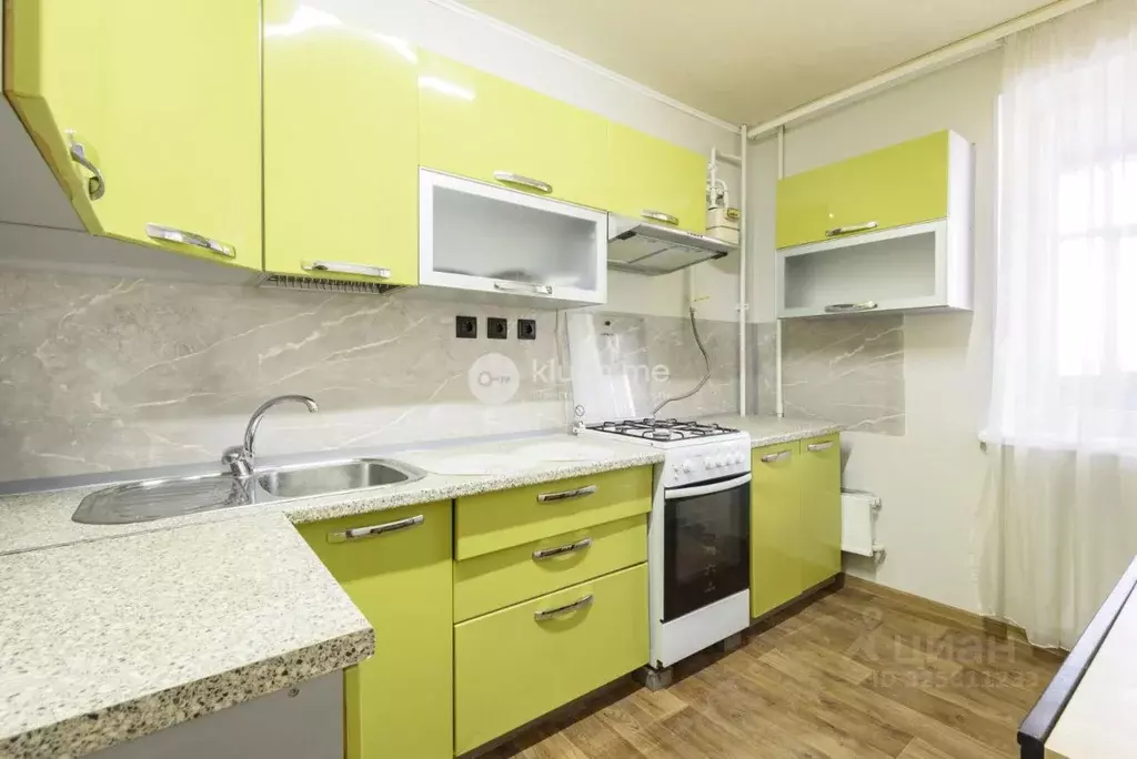 2-к кв. Татарстан, Казань Ново-Светлая ул., 16 (52.0 м) - Фото 1