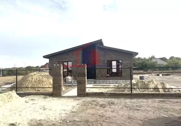 Дом в Белгородская область, Старооскольский городской округ, с. ... - Фото 2