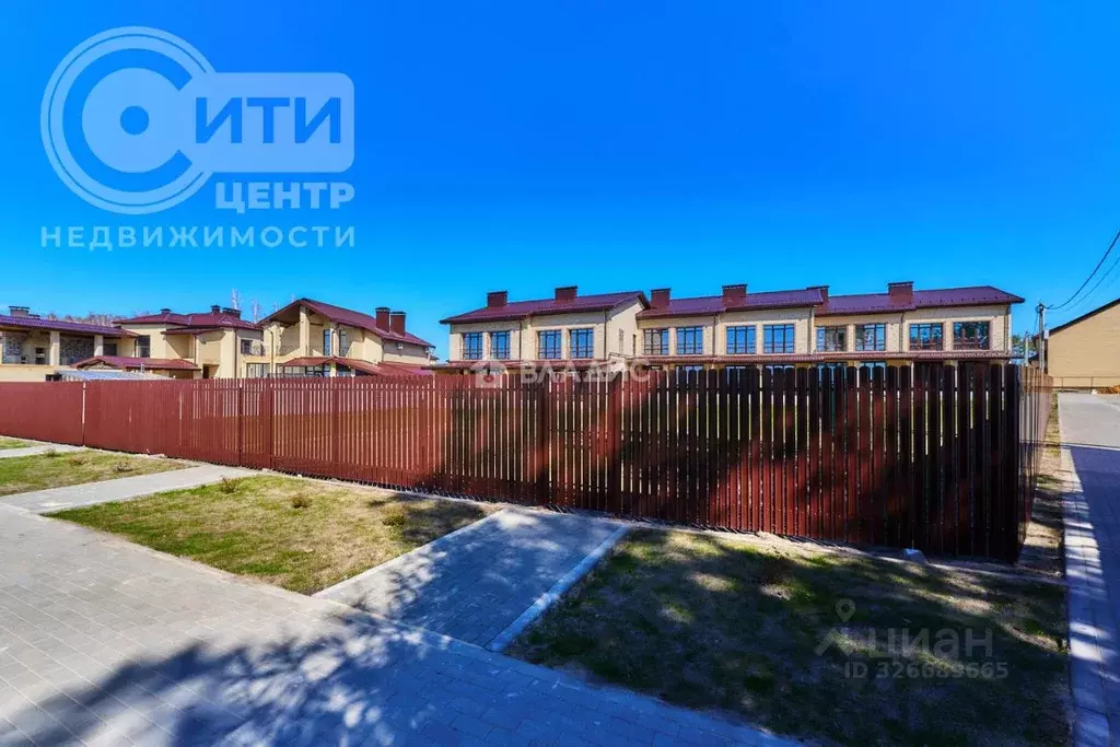 Таунхаус в Воронежская область, Рамонский район, Яменское с/пос, д. ... - Фото 1