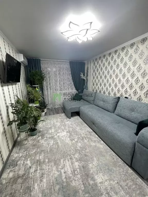 2-к кв. Белгородская область, Белгород ул. Есенина, 12 (51.0 м) - Фото 1