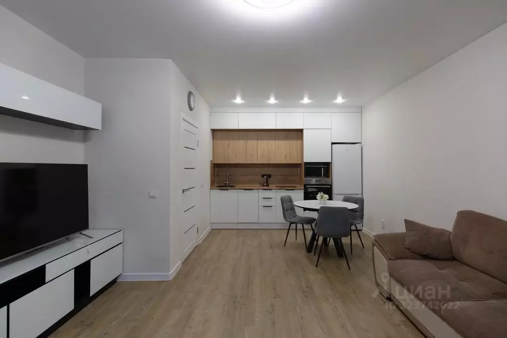 1-к кв. Свердловская область, Екатеринбург ул. Евгения Савкова, 4 ... - Фото 2