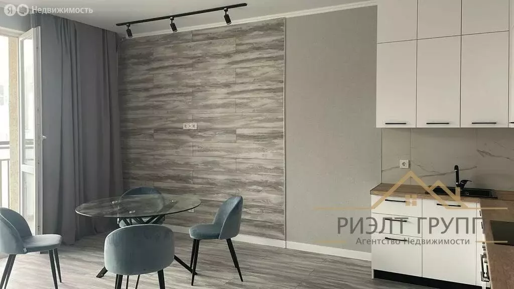 2-комнатная квартира: Казань, улица Зур Урам, 1Кк5 (55.2 м) - Фото 1
