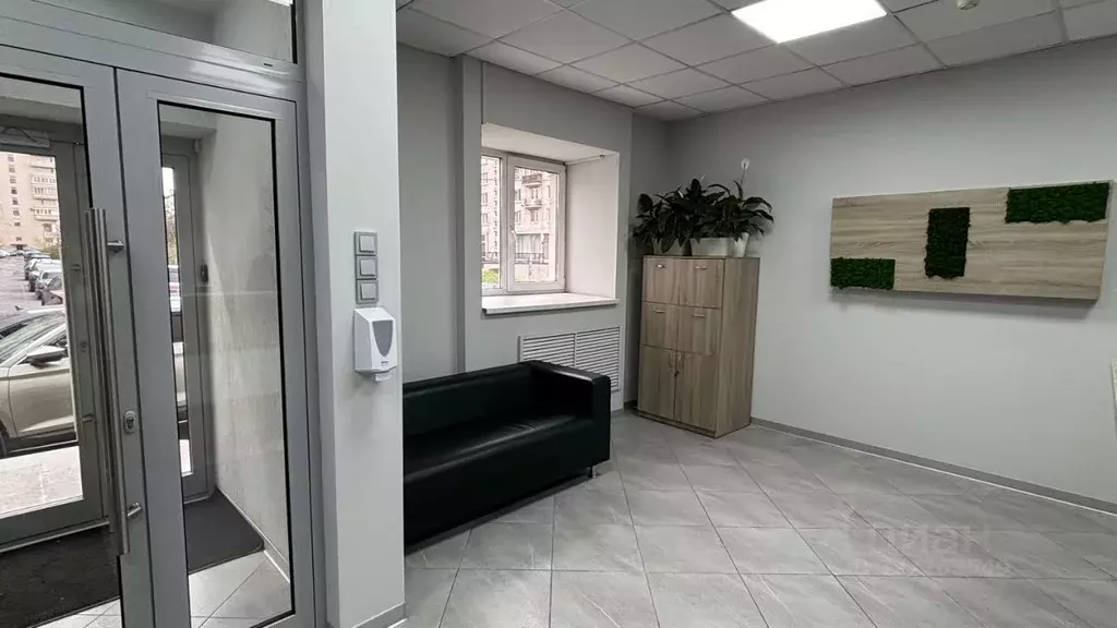 Офис в Санкт-Петербург Свердловская наб., 60 (19 м) - Фото 1