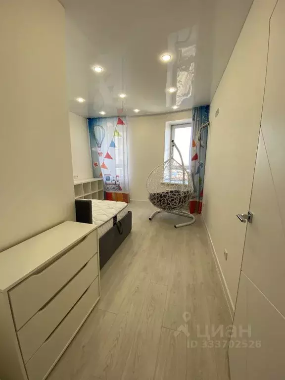 3-к кв. Чувашия, Чебоксары ул. Калинина, 93 (97.0 м) - Фото 2