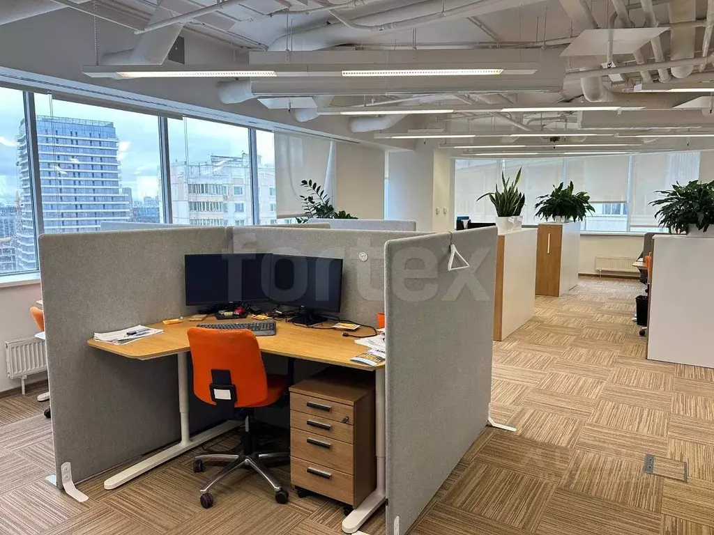 Офис в Москва ул. Двинцев, 12к1А (906 м) - Фото 2