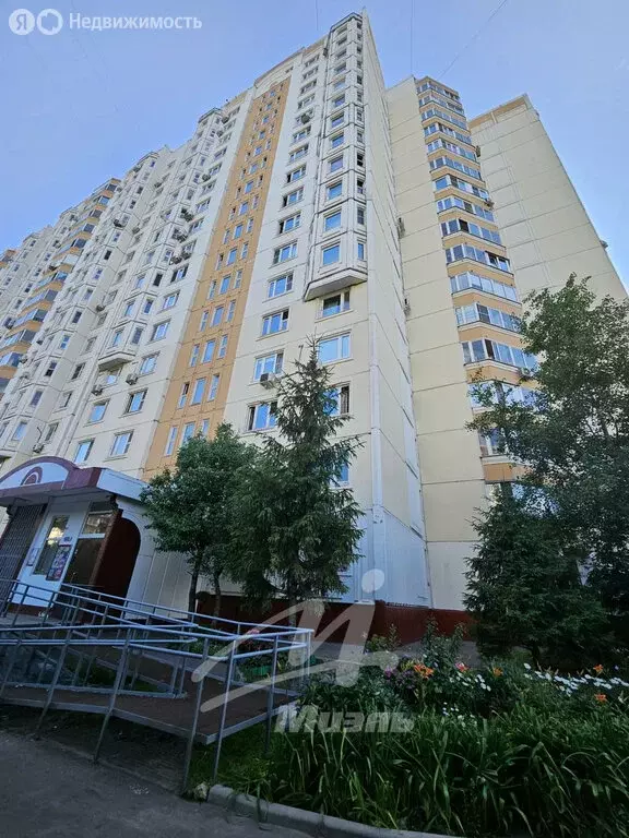3-комнатная квартира: Москва, Белореченская улица, 6 (75 м) - Фото 0