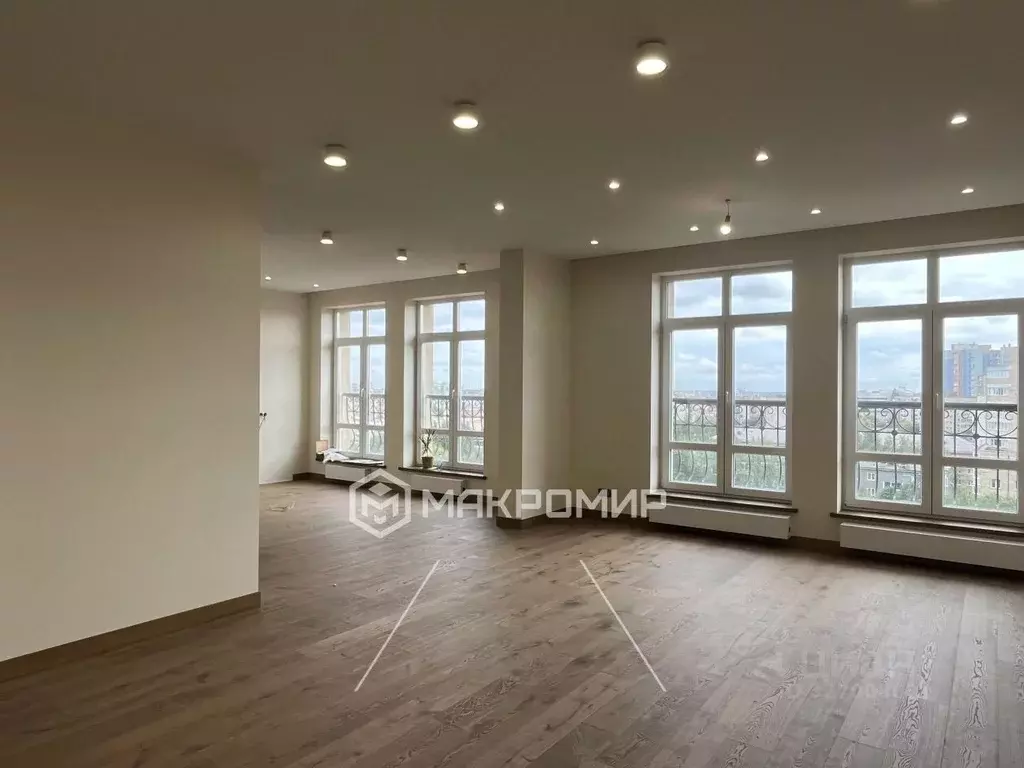 2-к кв. Челябинская область, Челябинск ул. Цвиллинга, 57А (107.0 м) - Фото 1