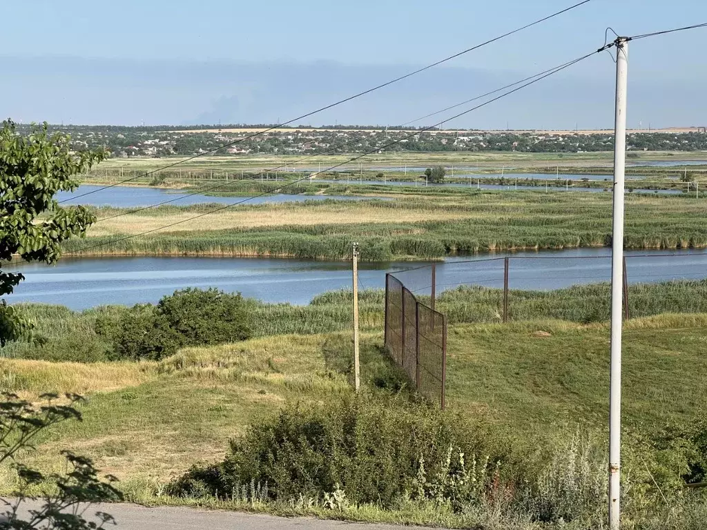 Дом в Ростовская область, Неклиновский район, с. Андреево-Мелентьево  ... - Фото 0