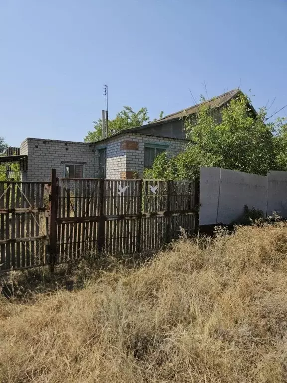 Дом в Волгоградская область, Иловлинский район, Трехостровская ст-ца ... - Фото 2