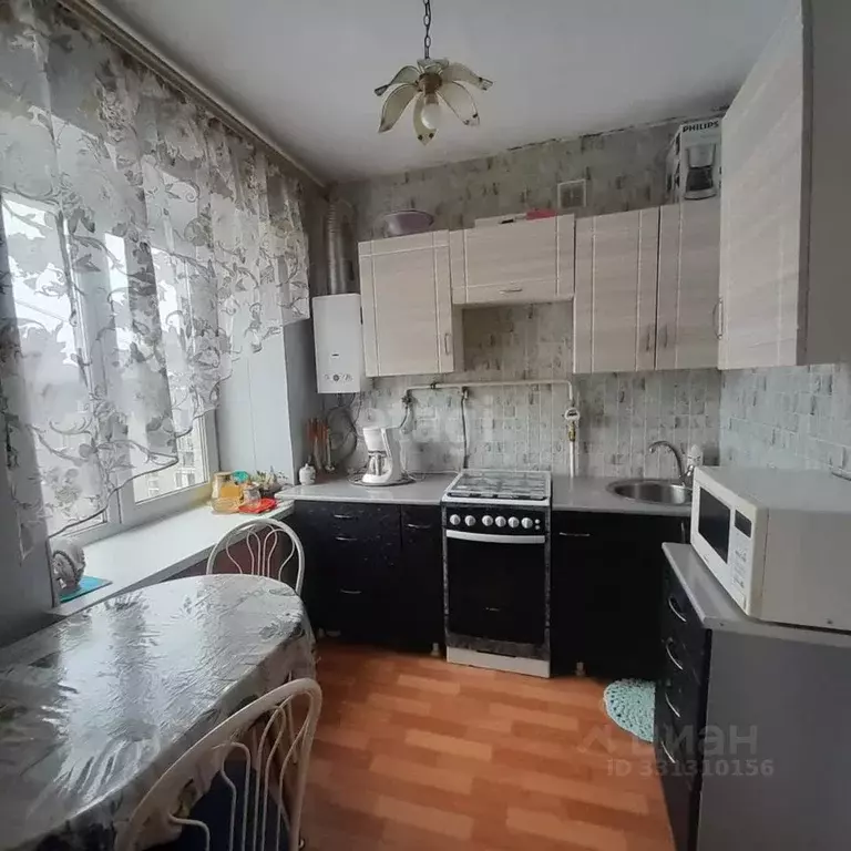 3-к кв. Башкортостан, Стерлитамак Волочаевская ул., 16 (55.3 м) - Фото 1