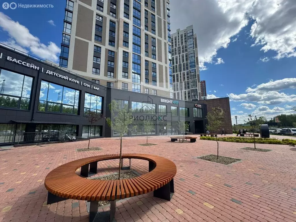 3-комнатная квартира: Екатеринбург, бульвар Владимира Белоглазова, 2Д ... - Фото 0