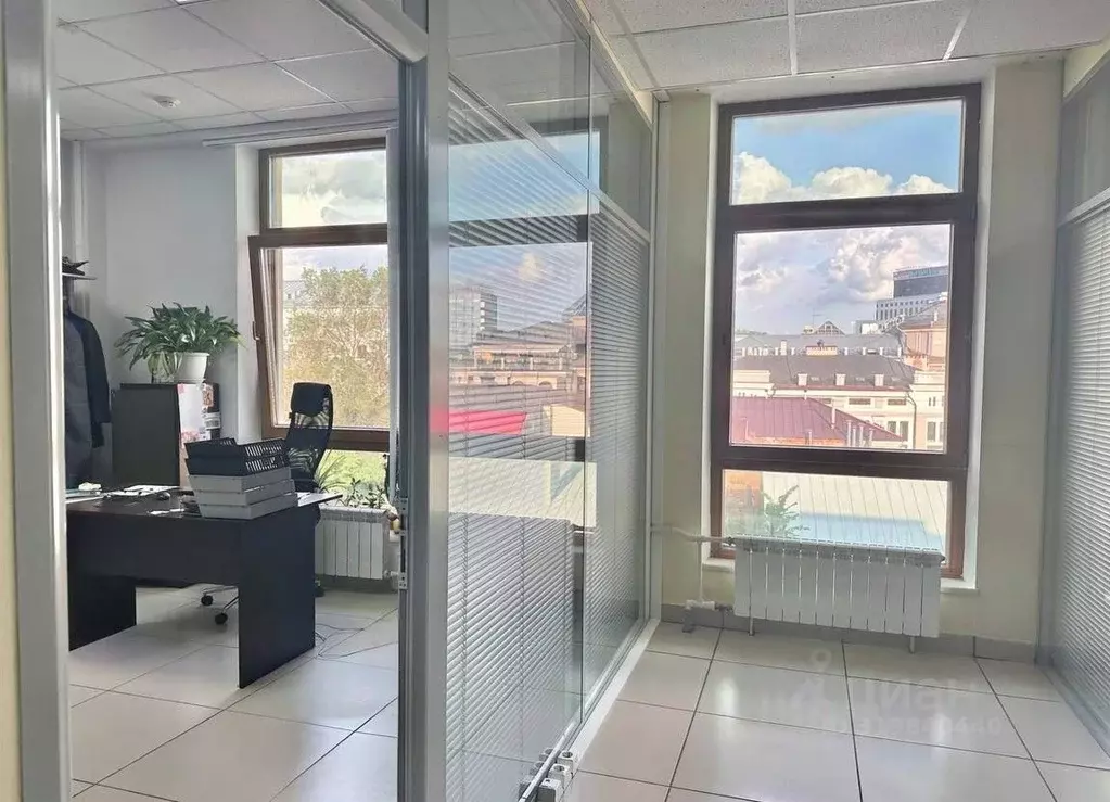 Офис в Татарстан, Казань Профсоюзная ул., 40-42 (37 м) - Фото 1