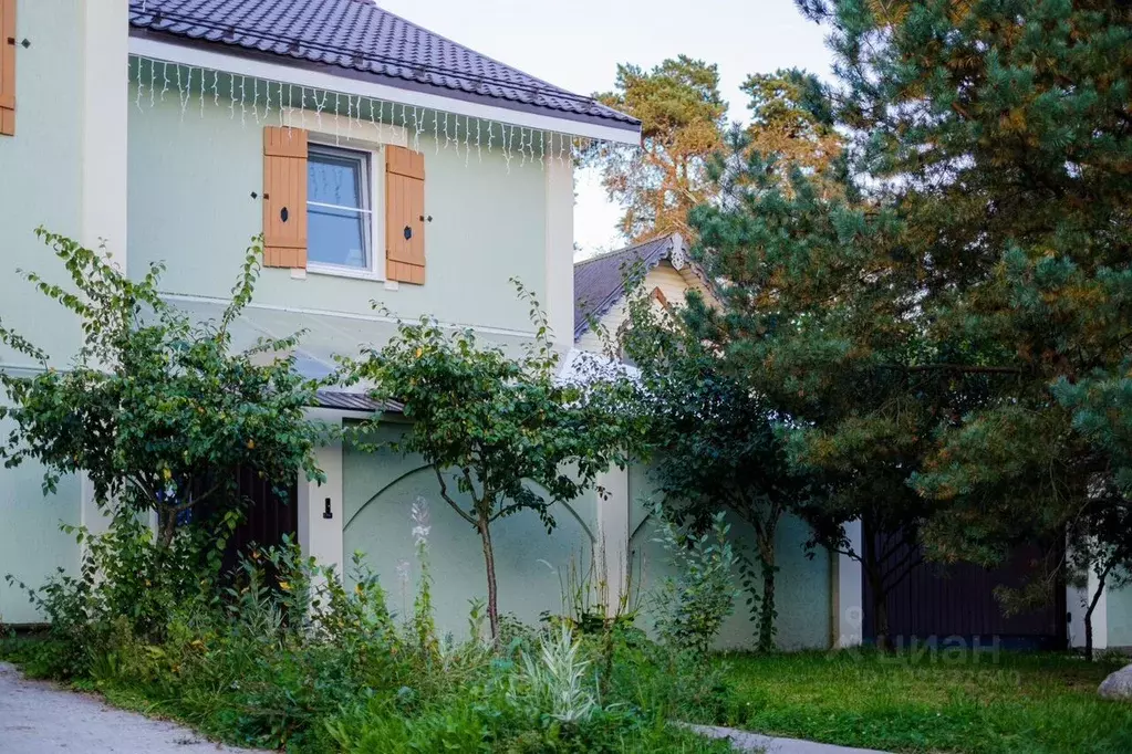 Дом в Санкт-Петербург пос. Лисий Нос, Балтийский просп., 53Б (342 м) - Фото 1