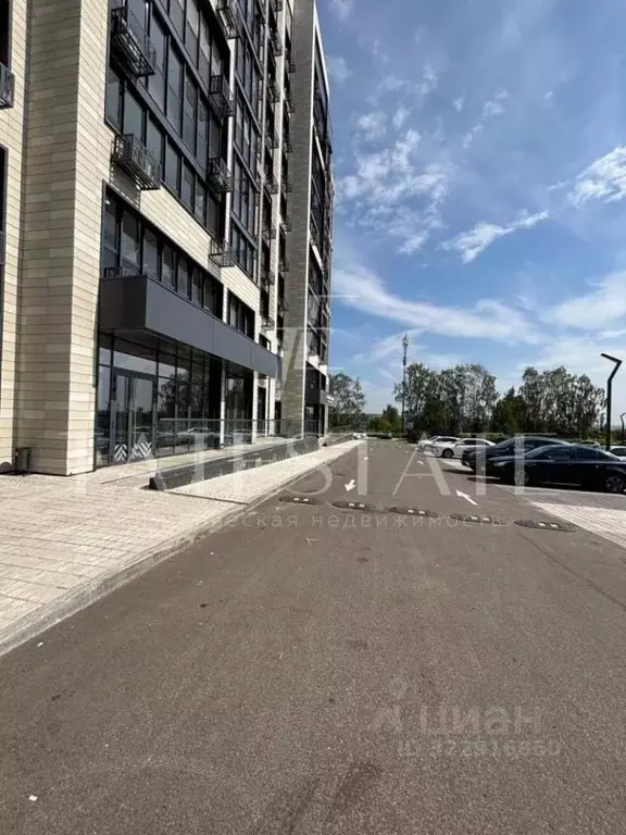 Торговая площадь в Татарстан, Казань ул. Кул Гали, 29 (81 м) - Фото 1