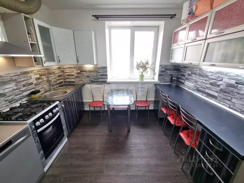 Дом в Волгоградская область, Дубовка ул. Имени Ломоносова, 21 (102 м) - Фото 1