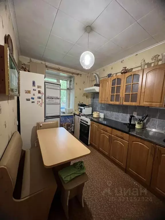 3-к кв. Псковская область, Великие Луки Вагонная ул., 5К1 (63.8 м) - Фото 1