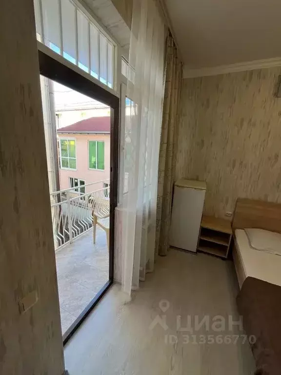 Комната Краснодарский край, Сочи ул. Просвещения, 165Б - Фото 2