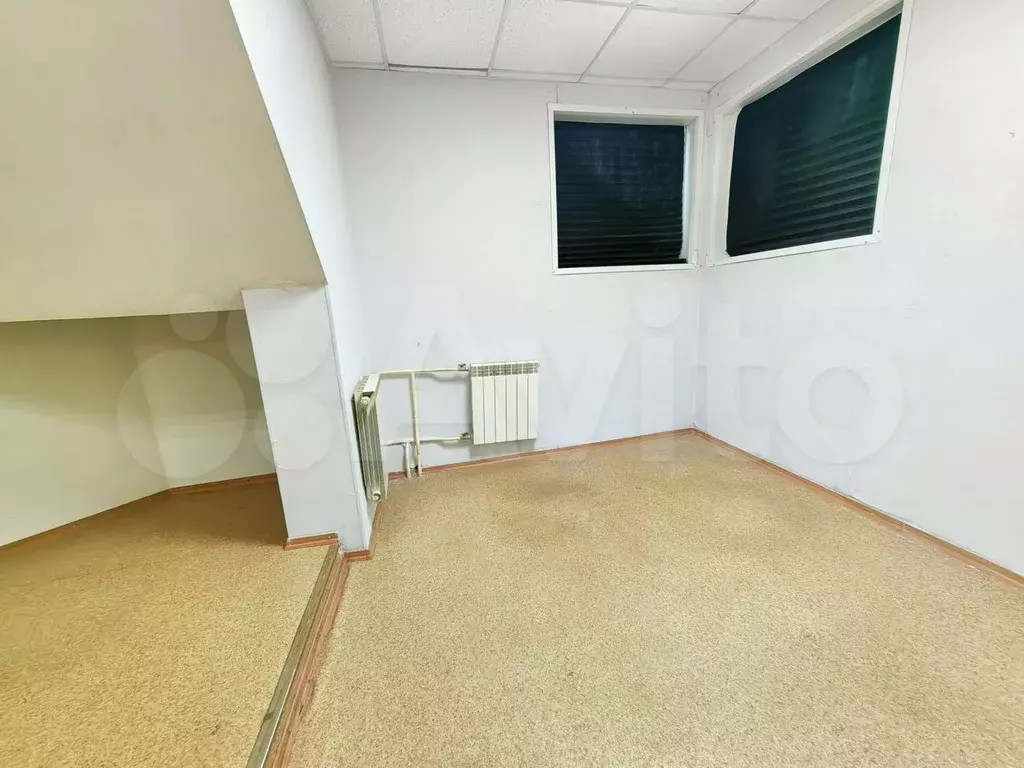 Офис около Белого озера, 18 м2 - Фото 1