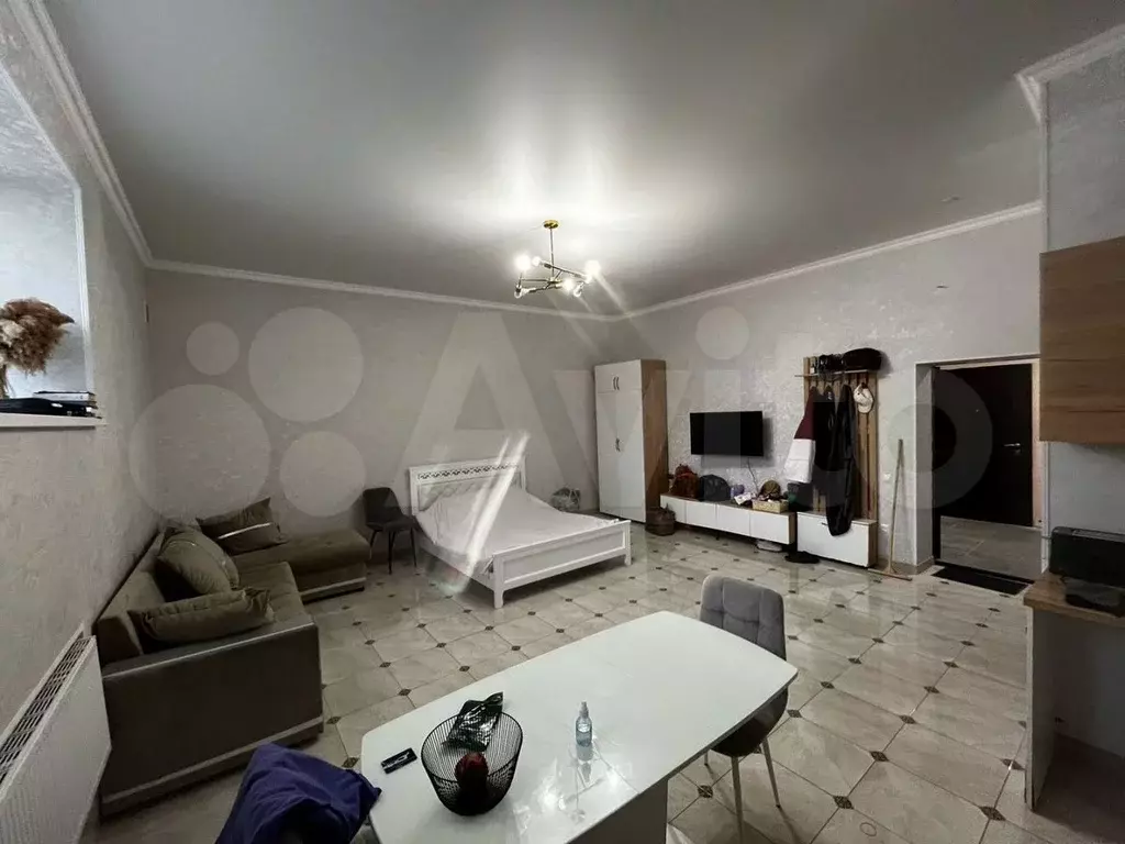 Квартира-студия, 42 м, 1/4 эт. - Фото 1