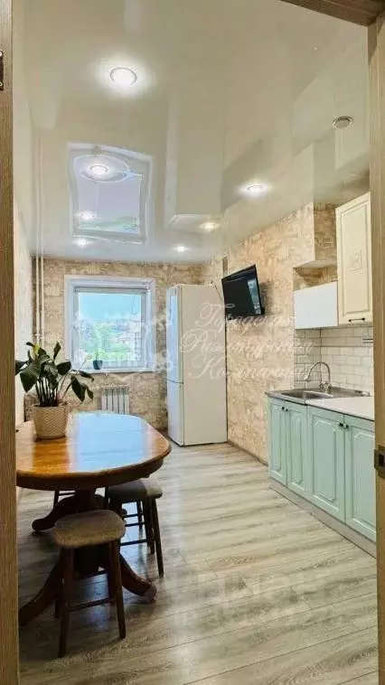 2-к кв. Иркутская область, Иркутск ул. Щорса, 12 (56.8 м) - Фото 2