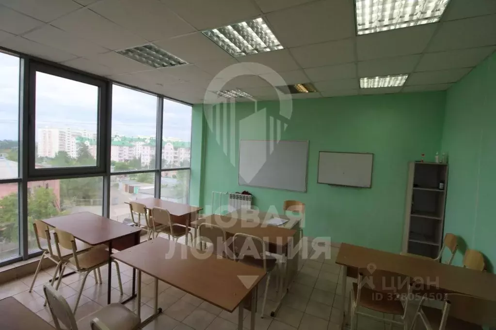 Офис в Омская область, Омск ул. Богдана Хмельницкого, 232А (27 м) - Фото 1