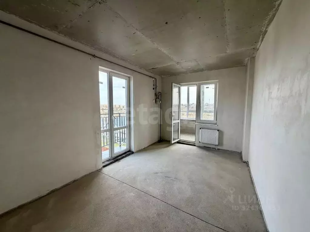 2-к кв. Крым, Симферопольский район, с. Мирное ул. Славы (71.48 м) - Фото 1