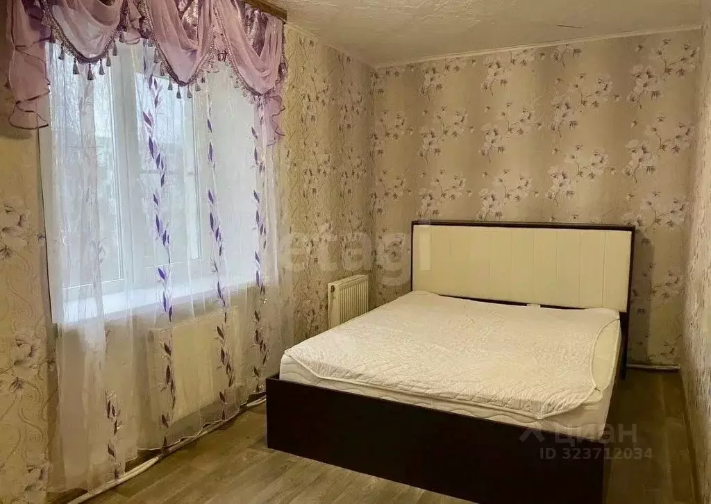 2-к кв. Псковская область, Остров Пригородная ул., 8 (39.8 м) - Фото 1