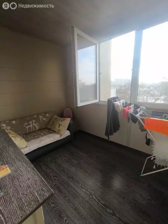 1-комнатная квартира: Керчь, улица Суворова, 25 (31 м) - Фото 1