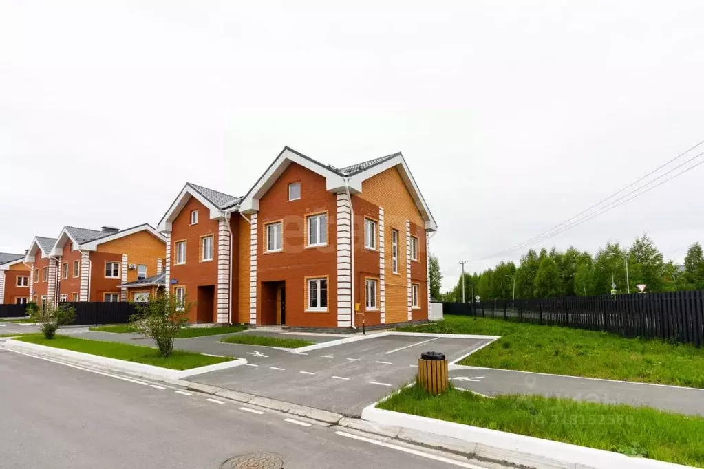 Таунхаус в Тюменская область, Тюмень ул. Алексея Рогожина (148 м) - Фото 1